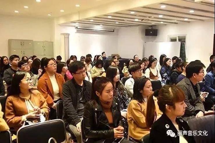 千赢国际艺术家朱楣巡讲《练琴的艺术》 —郑州站，圆满落幕！