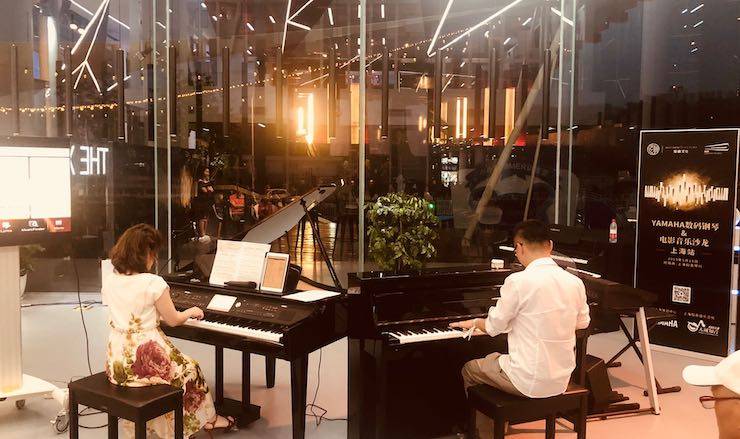 上海知音携手宝马体验中心再献音乐好礼 ——千赢国际Clavinova音乐沙龙