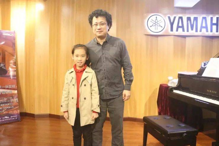 活动回顾 | 千赢国际特邀艺术家张奕明博士钢琴独奏音乐会暨专题讲座成功举办