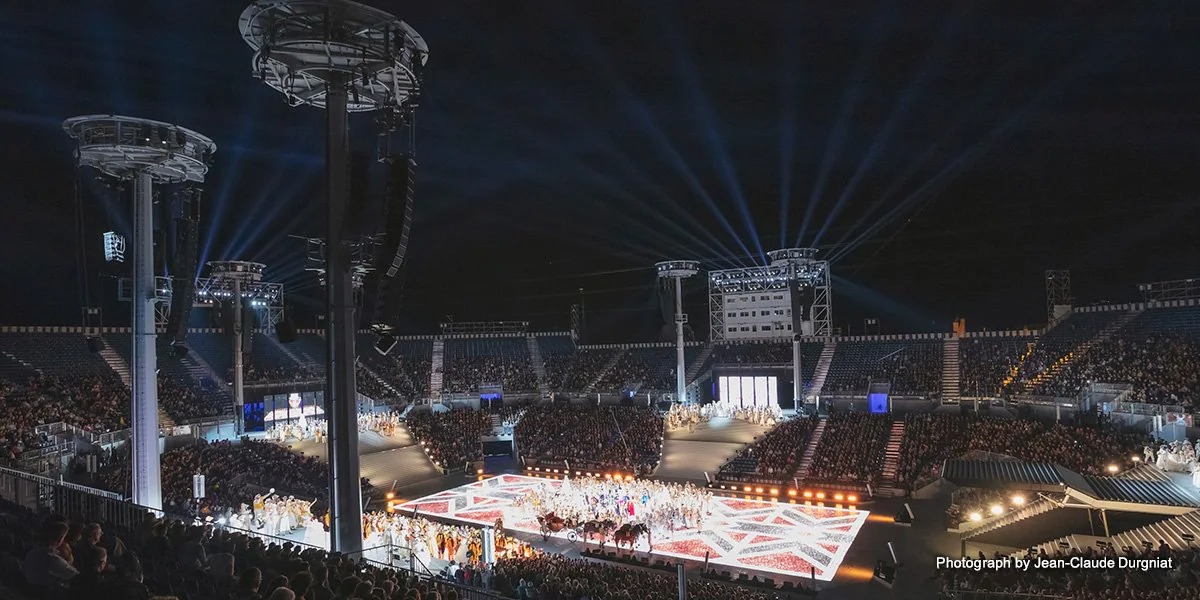 葡萄酒、无线和歌曲：11套千赢国际数字混音系统确保“一代人一次”的瑞士奇观让人沉醉